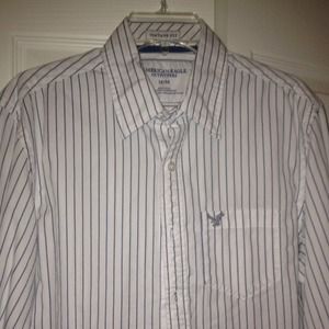 American Eagle button down striped