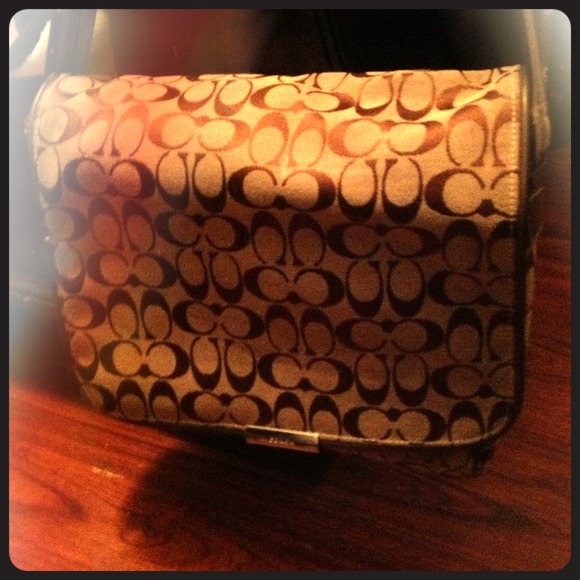 Beautiful brown Coach book bag