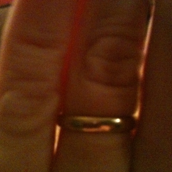 14k gold wedding band