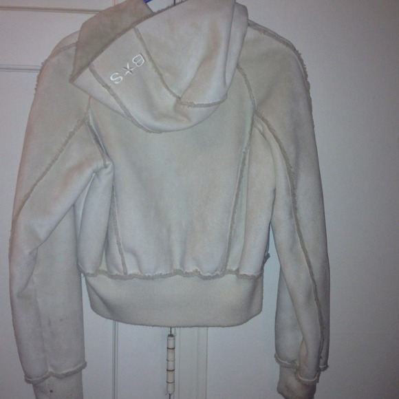 Like new!! SUEDE BEBE Sport jack with fury lining! - Picture 3 of 3