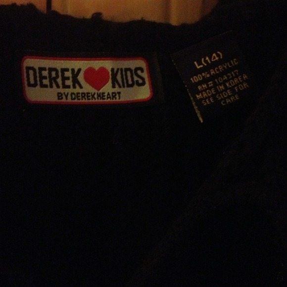 Warm knitted sweater with puffs! - Picture 3 of 3