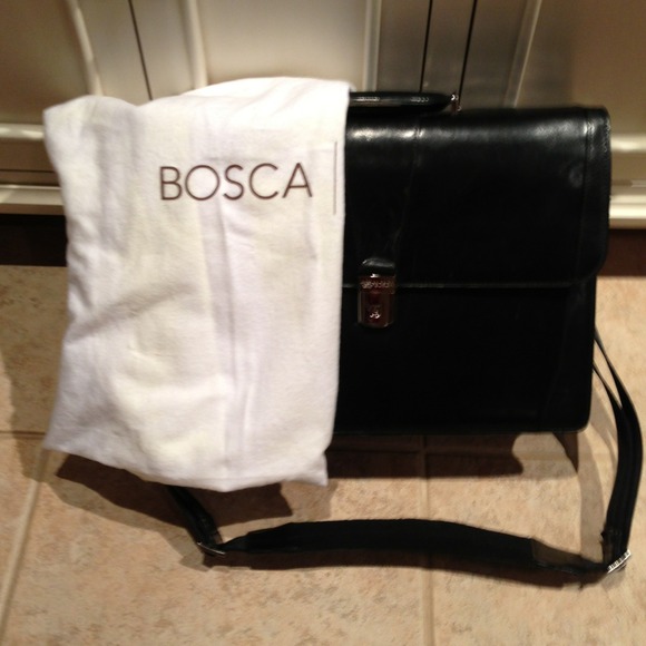 Beautiful Bosca leather briefcase for sale. - Picture 4 of 4