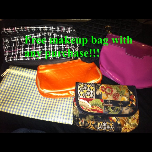 Make up bags!!! 😁😁😁