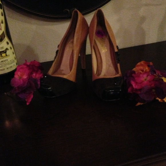 LAMB heels