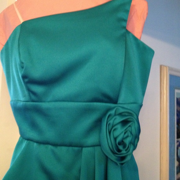 :. Aqua marine dress - Picture 2 of 3