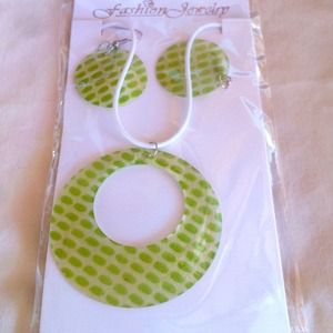 Green and white necklace and earrings