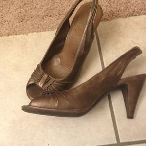 Bundle..2 pairs shoes