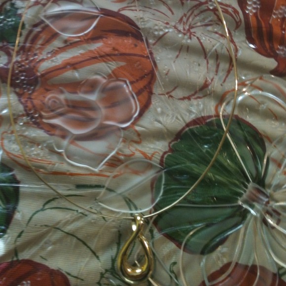 A 14kgld Coker chain .