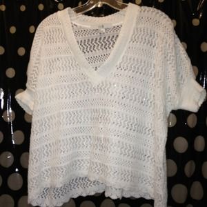 Forever 21 V neck crotchet dolman top, size small