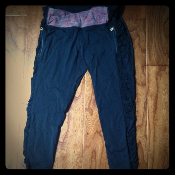 ❌SOLD❌ lululemon crop wunder under pants