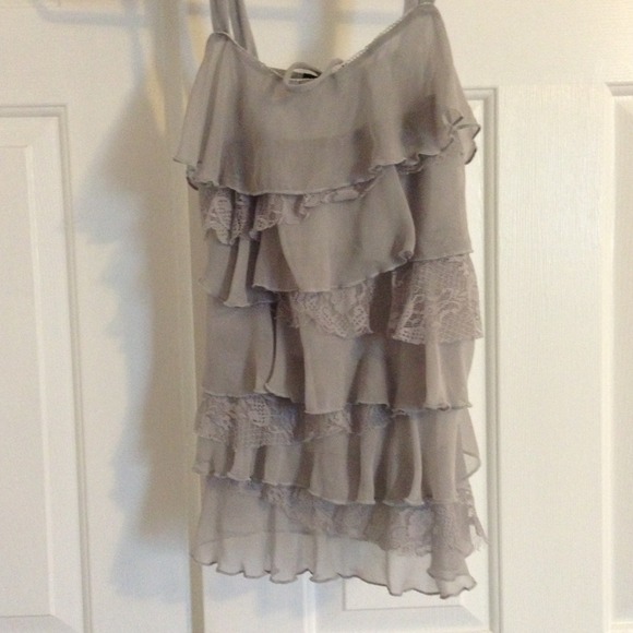 🌟SOLD🌟gray top