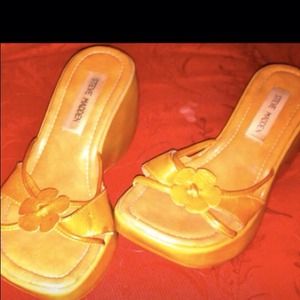 Steve Madden sandals