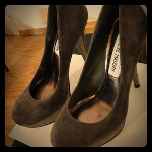 🌟SOLD🌟Steve Madden size 6