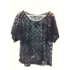 Zara Tops - Zara Crochet like Top Zara Tops - Zara Crochet like Top