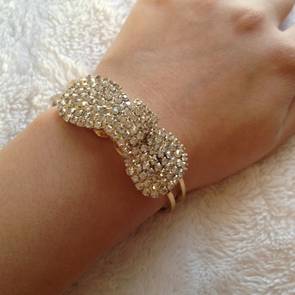Bow bracelet.