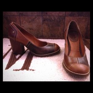 Slightly used Lucky Brand shoes.