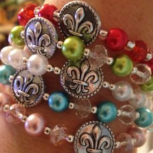 Fluer De Lis bracelets