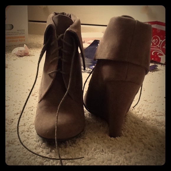 bootie