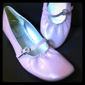 Nine West Pink Flat Shoe Sz 7M