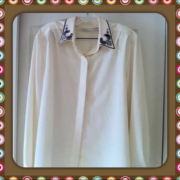Tops - Size 18 cream top with enhancements