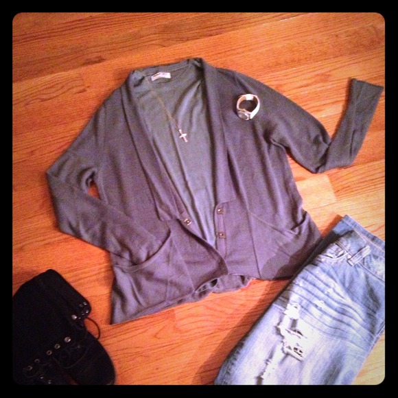 Sold/Bundled
