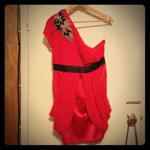 Beautiful pink one shoulder Lipsy London dress