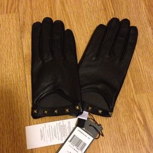 Bcbg leather studded gloves