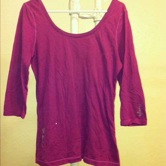 American Eagle 3/4 sleeved shirt