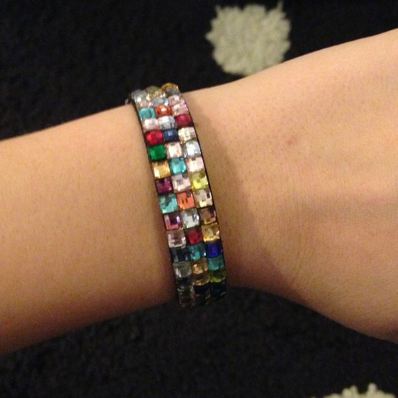 Jewel bangle bracelet