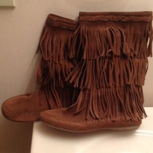 Brand New Minnetonka suede boots!