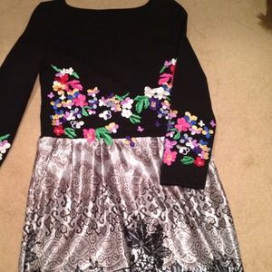 Black dress ，silk skirt