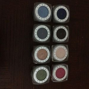 L'oreal Paris 24hr infallible eye shadows