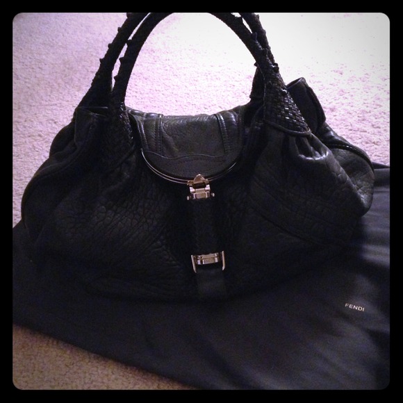 🎀Just Reduced🎀Fendi Spy Nappa leather Authentic!