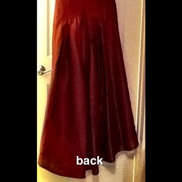 Tadashi gown - Picture 2 of 3