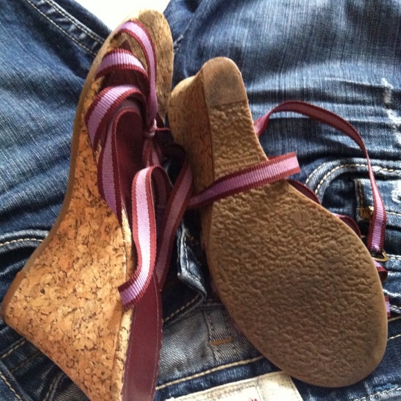 Sold!!!Shoes - Picture 2 of 2