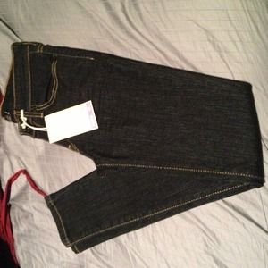 * FINAL PRICE* Too super low 524 Levi's jeans.