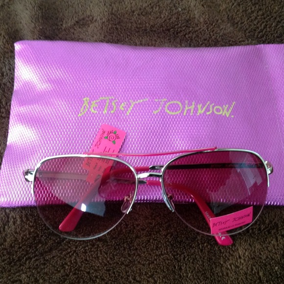 💢Reduced💢Betsy Johnson aviators