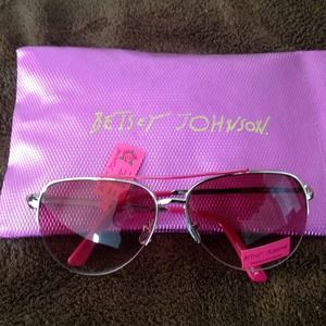 💢Reduced💢Betsy Johnson aviators