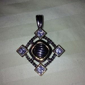 Silver & gold trimmed rhinestone roped pendant new