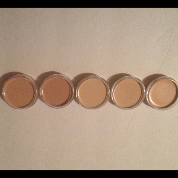 ⭐ Set of 5 MAC - Lip & Cheek colors.