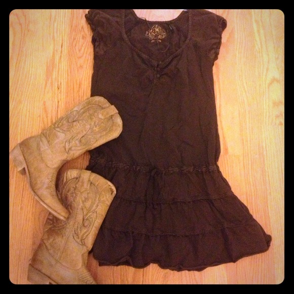 Dress w/tie at low waist