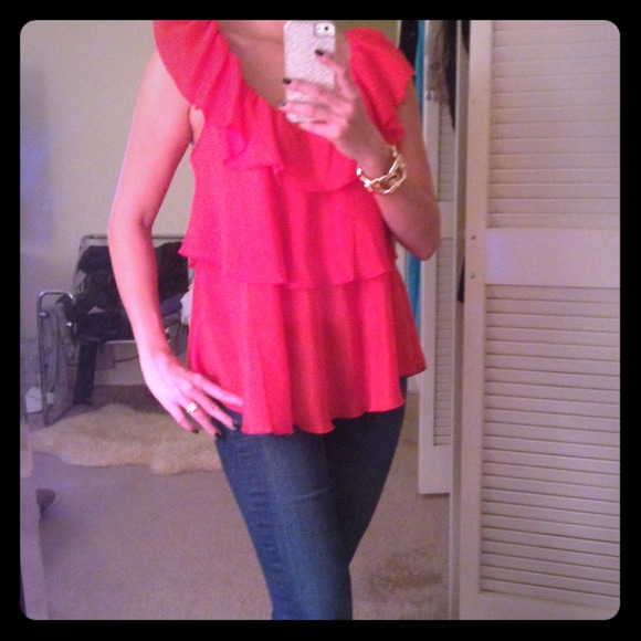 ❌SOLD❌Chiffon ruffle blouse