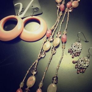 Pink necklace and earrings set
