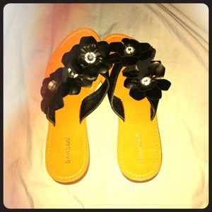 Bamboo Flower sandals