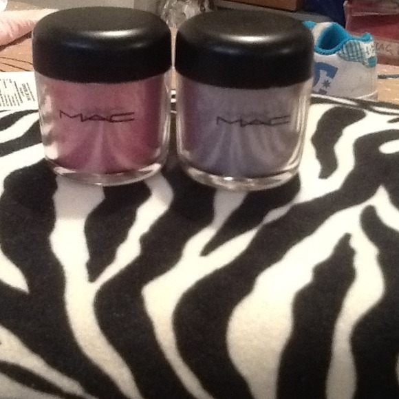 ⭕Sold⭕Mac pigment
