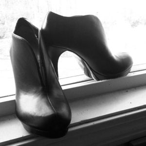 Audrey Brooke Perry Bootie DSW