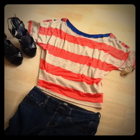 TRADED!!!Cute crop top!!