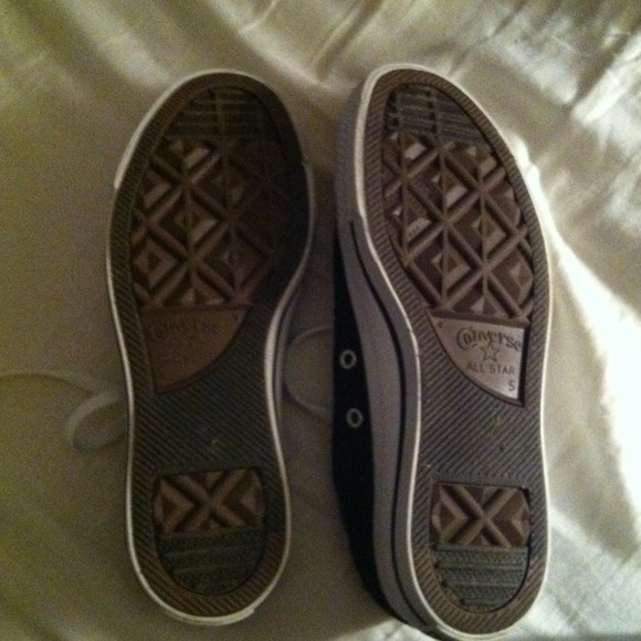 🚫SOLD🚫Converse - Picture 2 of 3