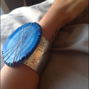 Adjustable cuff from LF stores