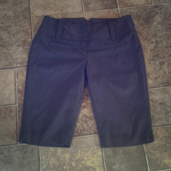 Tracy Evans Limited knee shorts